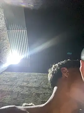 Snapshot of Adan21_cm chatting on March 2026 08:29:01 AM Adan21 cm online show from March 2026 08:29:01 AM