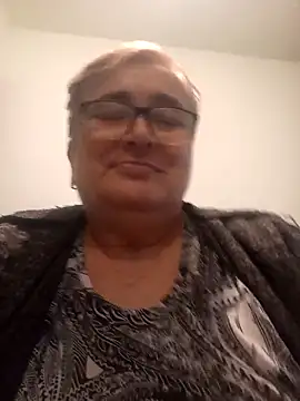 Snapshot of SusanStar874 chatting on March 2026 04:18:01 PM SusanStar874 online show from March 2026 04:18:01 PM