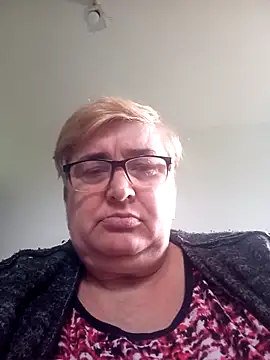 Snapshot of SusanStar874 chatting on April 2026 07:36:02 AM SusanStar874 online show from April 2026 07:36:02 AM