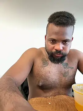 Snapshot of BigCatXLOfficial chatting on April 2026 06:00:01 PM BigCatXLOfficial online show from April 2026 06:00:01 PM