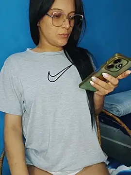 Perla and Maikol online show from February 2026 03:47:01 AM