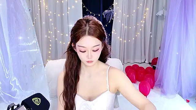 Dancer Lucky-Nini online show from February 2026 12:01:01 AM