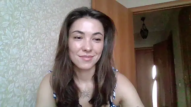 Snapshot of Dream_Petal_ chatting on April 2026 12:06:01 PM Dream Petal online show from April 2026 12:06:01 PM
