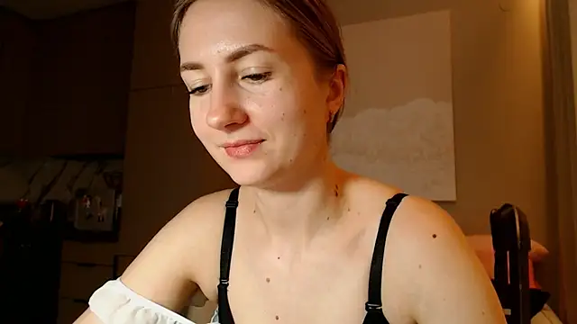 Snapshot of BluueSilk chatting on January 2025 12:14:01 PM BluueSilk online show from January 2025 12:14:01 PM