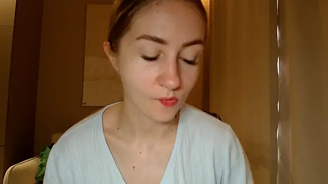 Snapshot of BluueSilk chatting on January 2025 07:37:02 AM BluueSilk online show from January 2025 07:37:02 AM