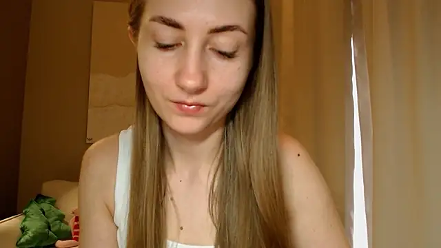 Snapshot of BluueSilk chatting on January 2025 07:57:01 AM BluueSilk online show from January 2025 07:57:01 AM