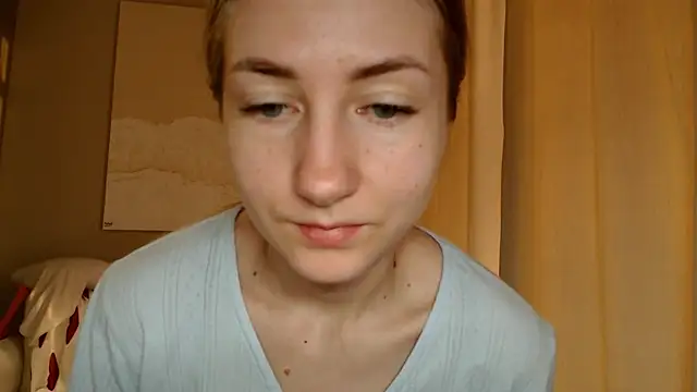 Snapshot of BluueSilk chatting on February 2025 06:33:01 AM BluueSilk online show from February 2025 06:33:01 AM