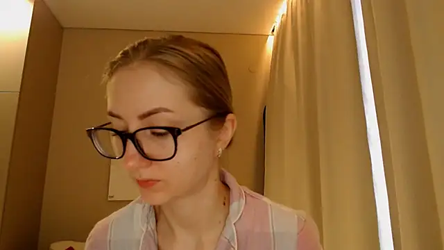 Snapshot of BluueSilk chatting on March 2025 05:52:02 AM BluueSilk online show from March 2025 05:52:02 AM