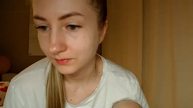 Snapshot of BluueSilk chatting on March 2025 06:40:02 AM BluueSilk online show from March 2025 06:40:02 AM