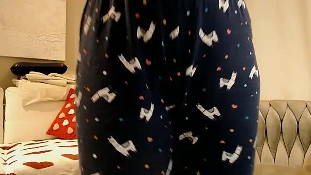 Snapshot of BluueSilk chatting on March 2025 06:14:02 AM BluueSilk online show from March 2025 06:14:02 AM