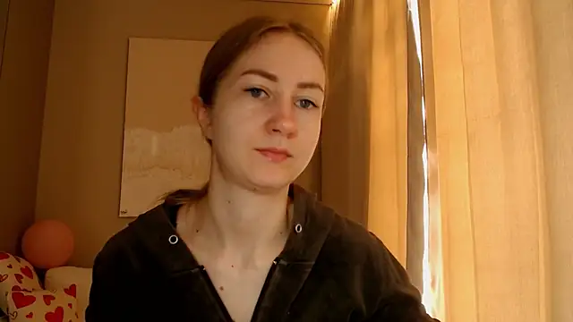 Snapshot of BluueSilk chatting on March 2025 06:18:02 AM BluueSilk online show from March 2025 06:18:02 AM