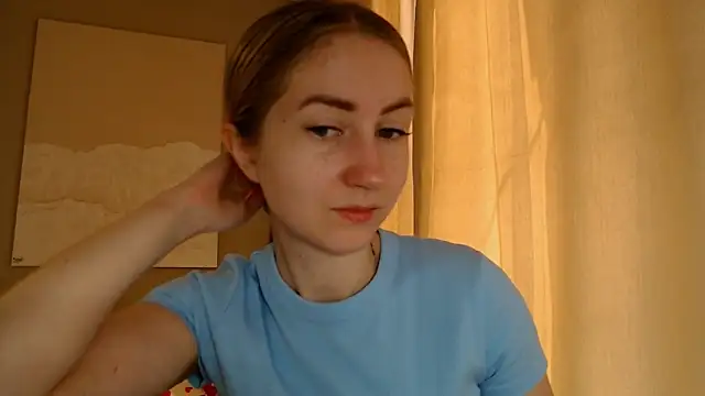 Snapshot of BluueSilk chatting on March 2025 06:14:02 AM BluueSilk online show from March 2025 06:14:02 AM