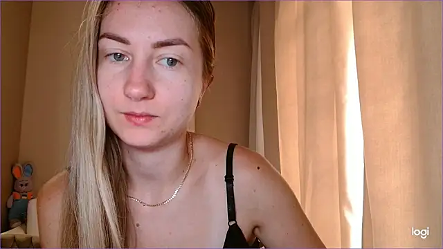 Snapshot of BluueSilk chatting on September 2025 05:53:02 AM BluueSilk online show from September 2025 05:53:02 AM