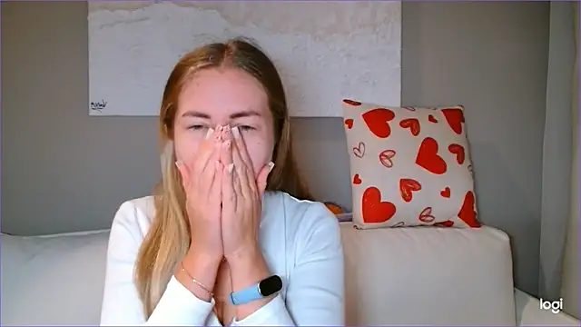 Snapshot of BluueSilk chatting on September 2025 05:34:02 AM BluueSilk online show from September 2025 05:34:02 AM