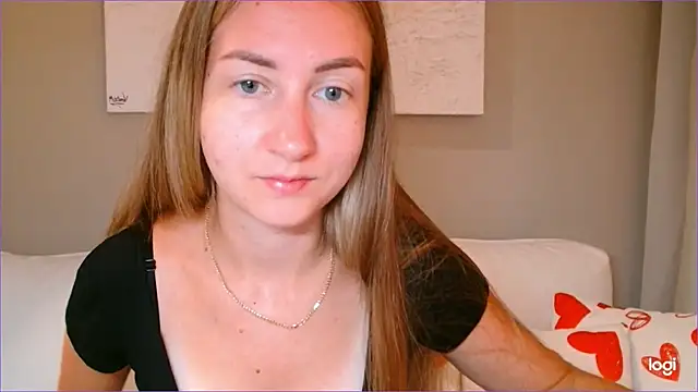 Snapshot of BluueSilk chatting on October 2025 05:16:01 AM BluueSilk online show from October 2025 05:16:01 AM