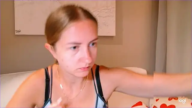 Snapshot of BluueSilk chatting on October 2025 05:17:02 AM BluueSilk online show from October 2025 05:17:02 AM