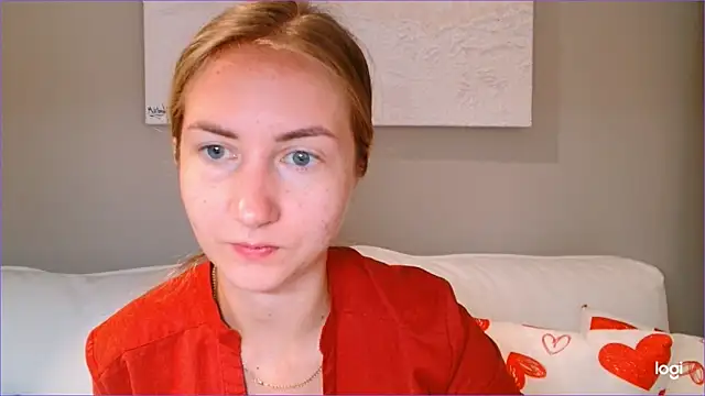 Snapshot of BluueSilk chatting on October 2025 06:46:02 AM BluueSilk online show from October 2025 06:46:02 AM