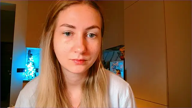 BluueSilk online show from February 2026 06:37:01 AM