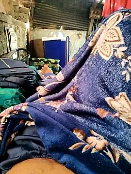 Snapshot of crazyxy12 chatting on March 2026 07:57:02 AM crazyxy12 online show from March 2026 07:57:02 AM