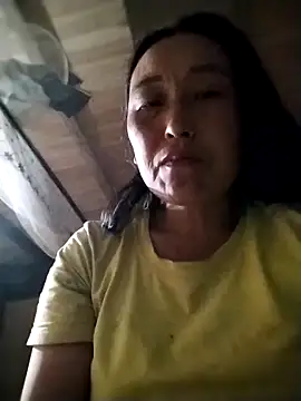 Snapshot of Tina-beo chatting on May 2026 01:05:02 PM Tina-beo online show from May 2026 01:05:02 PM