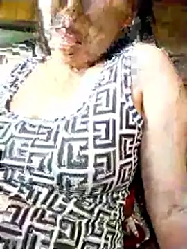 Snapshot of Tina-beo chatting on May 2026 05:47:01 AM Tina-beo online show from May 2026 05:47:01 AM