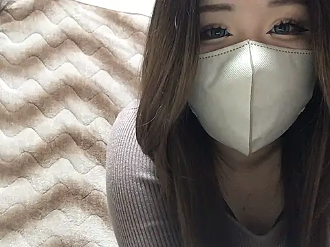 yurina yurina0125 online show from February 2026 02:02:02 PM