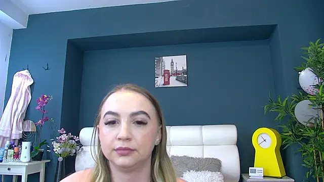 Angel-Kisss online show from April 2026 04:06:02 AM