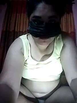 x -hot online show from February 2026 06:22:02 PM