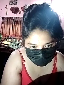 x -hot online show from February 2026 05:05:02 AM