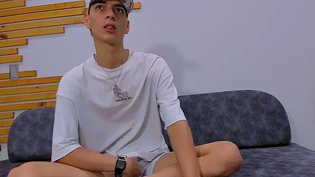 tiian  online show from February 2026 07:25:02 PM