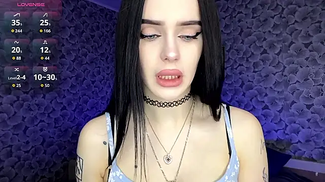 IeshaOsorio online show from March 2026 06:29:01 AM