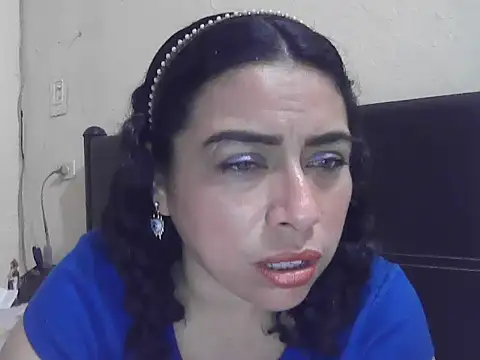 Snapshot of DalilahMx chatting on July 2026 01:41:01 AM DalilahMx online show from July 2026 01:41:01 AM
