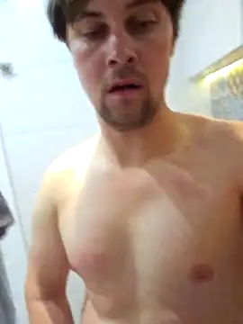 Snapshot of CozyTwo chatting on April 2026 07:48:02 AM CozyTwo online show from April 2026 07:48:02 AM