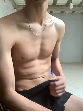 Snapshot of Spoo69 chatting on April 2026 03:20:01 PM Spoo69 online show from April 2026 03:20:01 PM