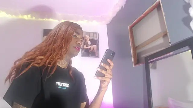 Snapshot of Valeria-BBC chatting on March 2026 03:03:02 AM Valeria-BBC online show from March 2026 03:03:02 AM