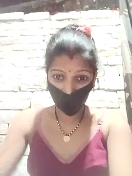 Snapshot of Divya-11431 chatting on March 2026 03:18:01 PM Divya-11431 online show from March 2026 03:18:01 PM