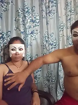 Snapshot of pinkbox chatting on March 2026 05:00:01 AM pinkbox online show from March 2026 05:00:01 AM