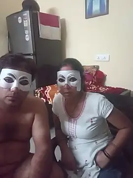 Snapshot of pinkbox chatting on March 2026 06:25:02 PM pinkbox online show from March 2026 06:25:02 PM