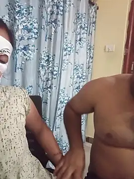 Snapshot of pinkbox chatting on March 2026 07:03:02 AM pinkbox online show from March 2026 07:03:02 AM