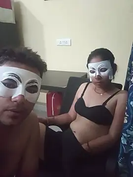 Snapshot of pinkbox chatting on April 2026 06:01:01 PM pinkbox online show from April 2026 06:01:01 PM