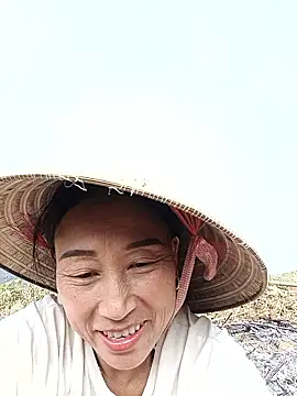 Ami-su online show from March 2026 05:08:02 AM