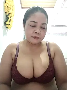 Snapshot of Baby-bigtits2026 chatting on March 2026 01:50:02 PM Baby-bigtits2026 online show from March 2026 01:50:02 PM