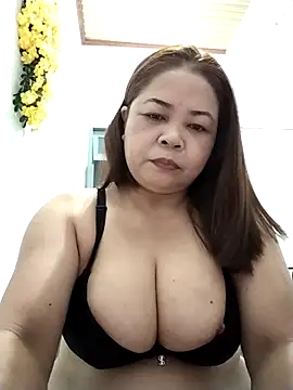 Snapshot of Baby-bigtits2026 chatting on April 2026 09:37:02 PM Baby-bigtits2026 online show from April 2026 09:37:02 PM
