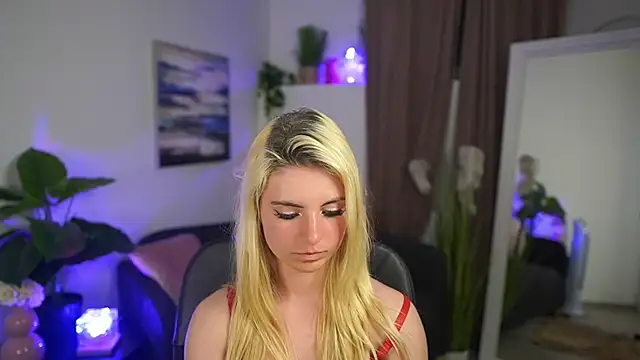 Snapshot of Jetpearl chatting on April 2026 09:39:33 PM Jetpearl online show from April 2026 09:39:33 PM