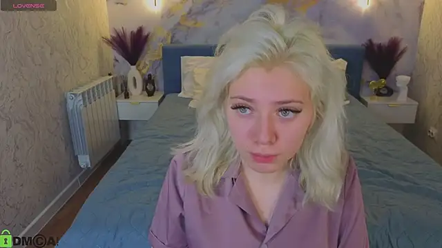 Kate Krose online show from February 2026 01:26:01 AM