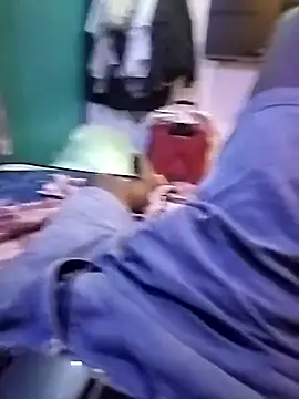 tamilpaiyan989 online show from April 2026 04:04:01 PM