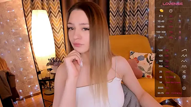 Snapshot of cherrykississ chatting on March 2026 02:17:02 AM cherrykississ online show from March 2026 02:17:02 AM