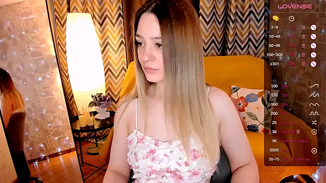 Snapshot of cherrykississ chatting on March 2026 01:53:02 AM cherrykississ online show from March 2026 01:53:02 AM