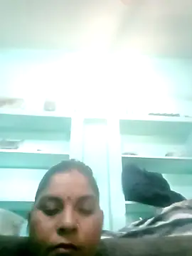 Snapshot of Rajni248096 chatting on March 2026 08:32:02 AM Rajni248096 online show from March 2026 08:32:02 AM