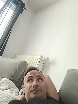 bobo672 online show from June 2026 11:38:01 AM
